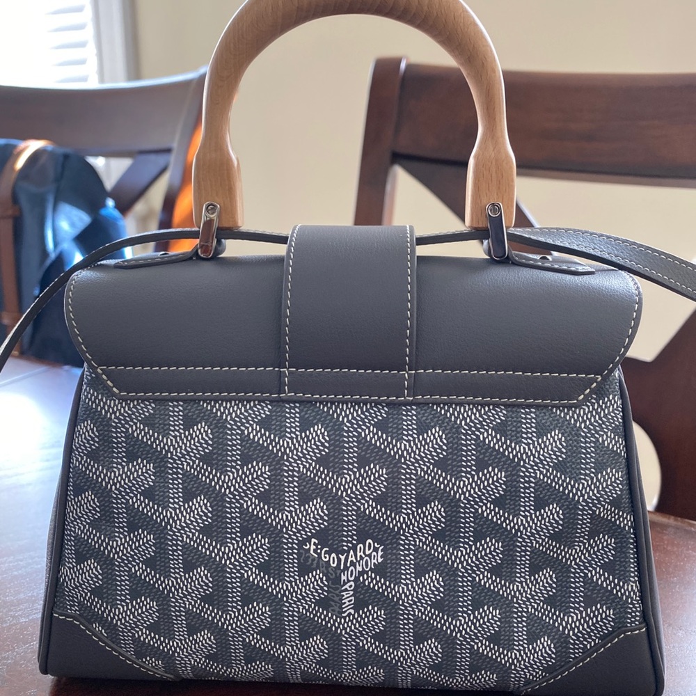 Goyard Saigon mini souple in grey BRAND NEW - Picture 4 of 7